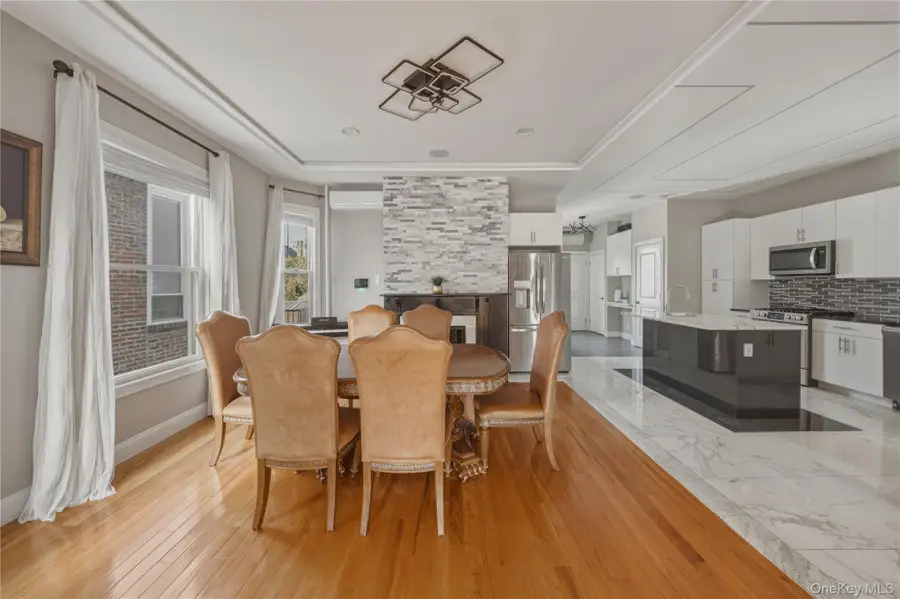 240 S 10th Avenue, Mount Vernon, NY 10550 - #3