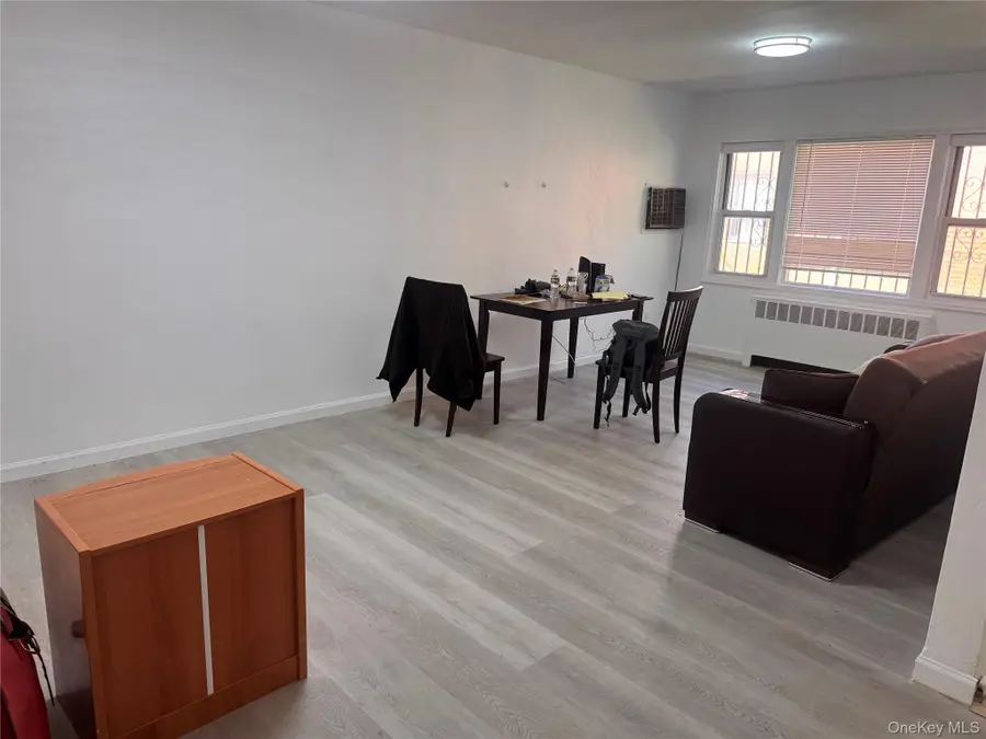 68-24 140 Street #A, Flushing, NY 11367 - #2