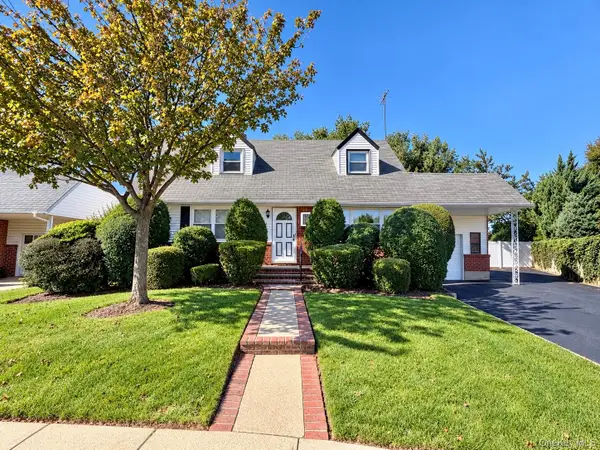 199 Ronni Drive, East Meadow, NY 11554
