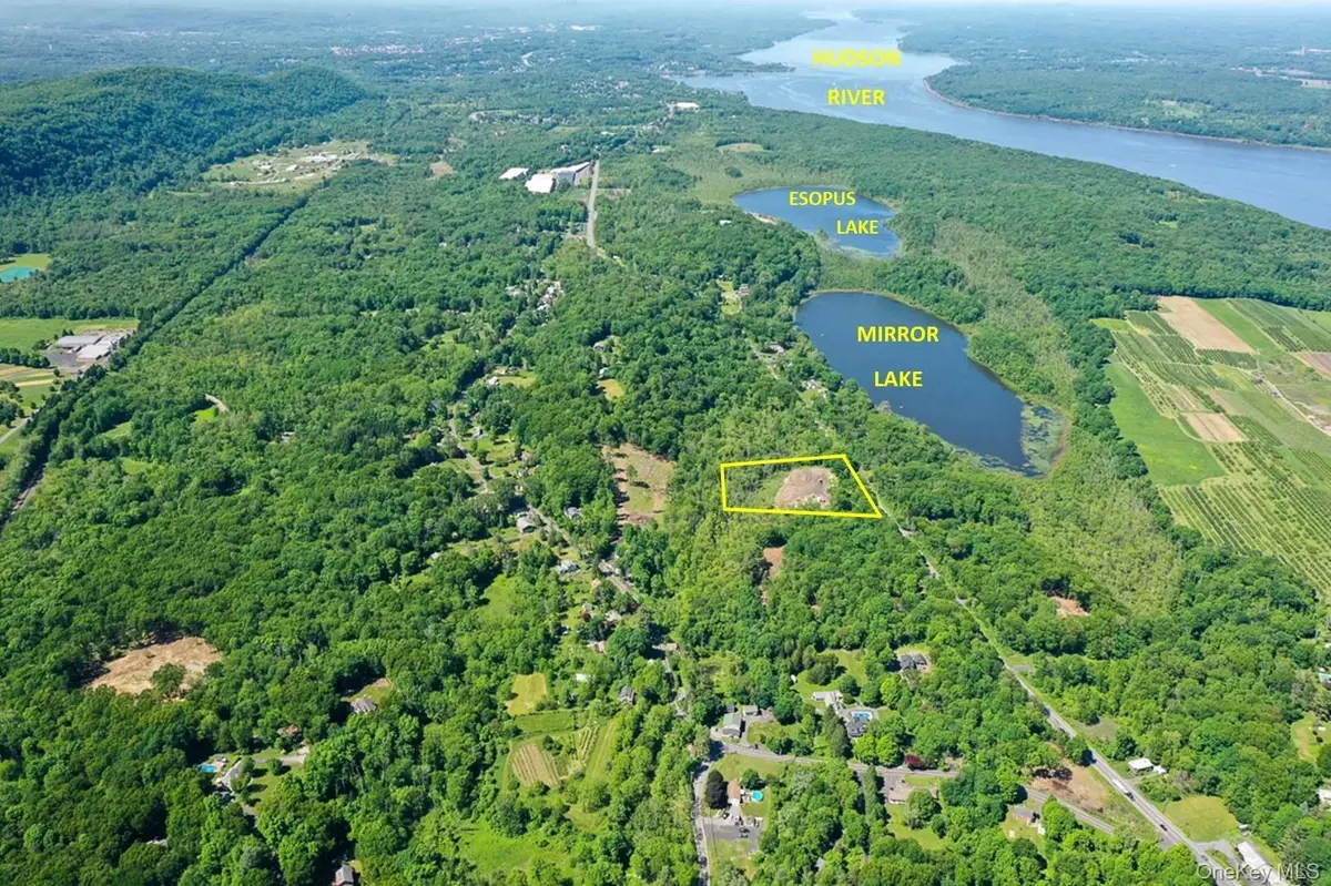 676 Broadway, Ulster Park, NY 12487 - #1