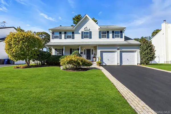 82 Division Avenue, East Islip, NY 11730