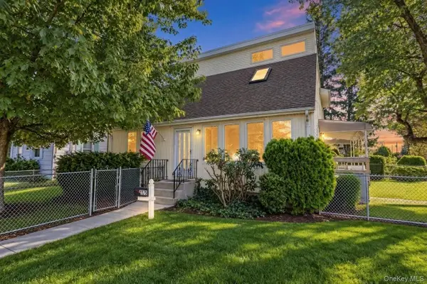 2176 6th Street, East Meadow, NY 11554