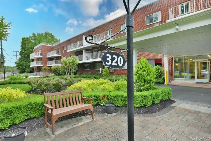 320 East Shore Road #15A, Great Neck, NY 11023 - #2