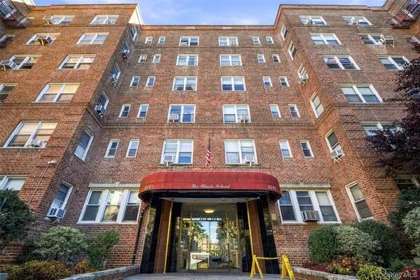 63-61 99 Streets #F2, Rego Park, NY 11374