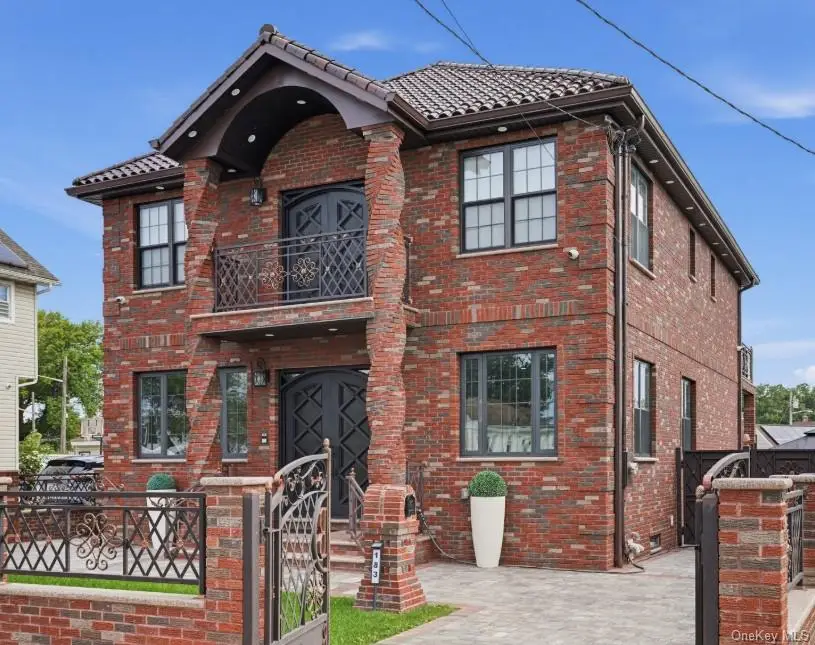 183 Arthur Avenue, Floral Park, NY 11001 - #3