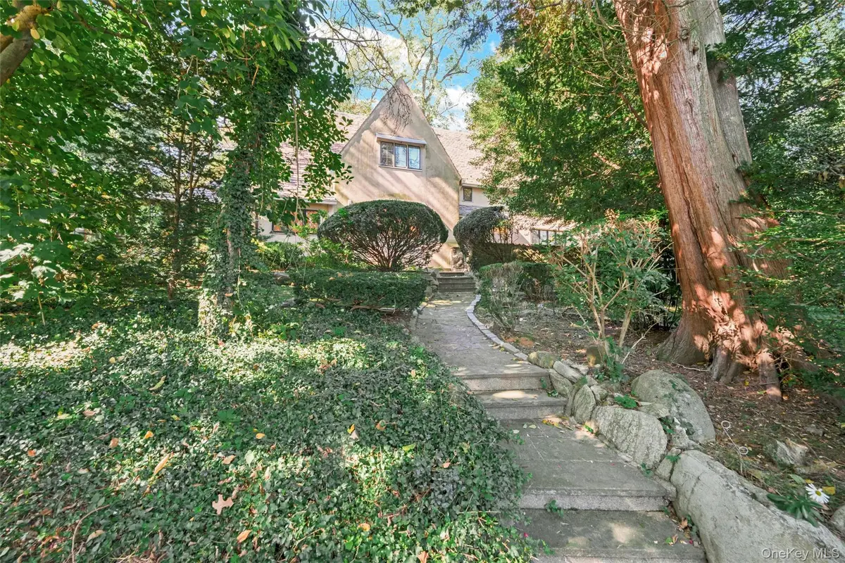 359 Ridge Road, Little Neck, NY 11363 - #1