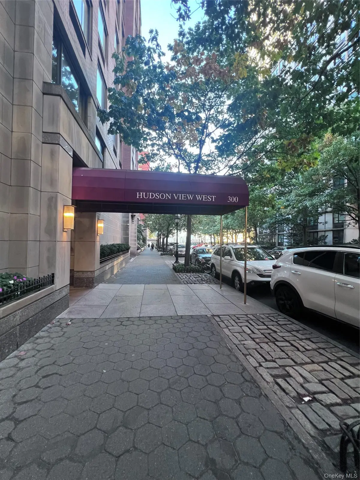 300 Albany Street #4L, Manhattan, NY 10280 - #1