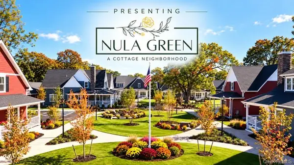 11 Willow Blu Court, East Islip, NY 11730