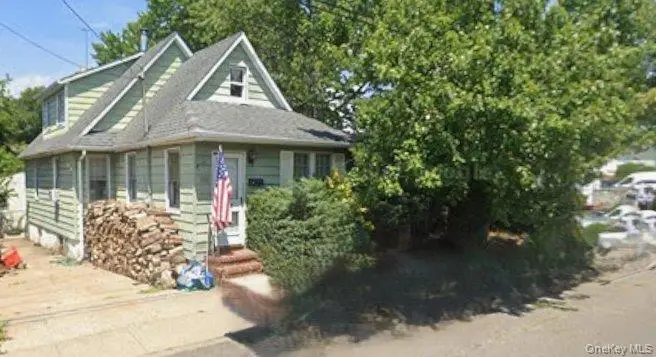 1366 Easr Street, Elmont, NY 11003 - #1