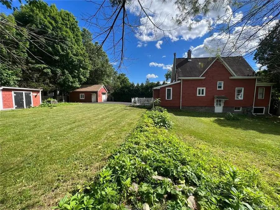 812 Tower Avenue, Maybrook, NY 12543 - #2