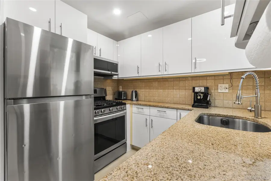 171 Pearsall Drive #GLC, Mount Vernon, NY 10552 - #3