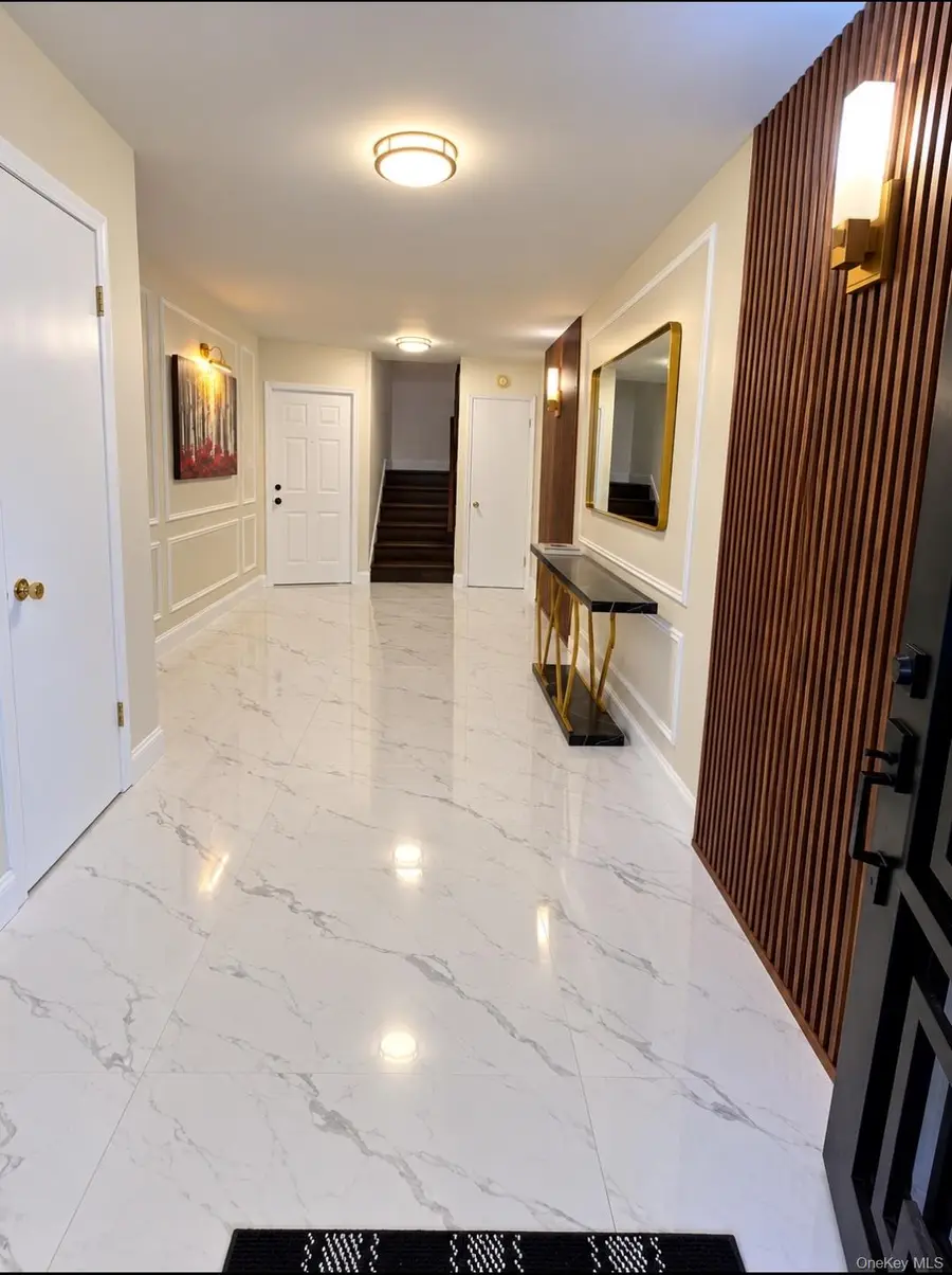 135-30 82nd Avenue, Jamaica, NY 11435 - #2