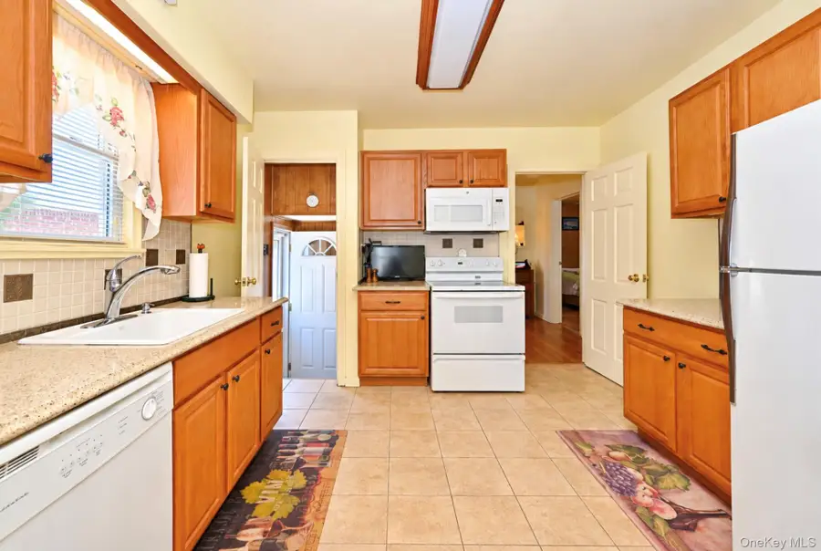 173-32 47th Avenue, Flushing, NY 11358 - #2
