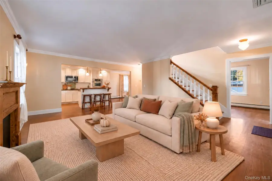 236 Cleveland Drive, Centerport, NY 11721 - #3