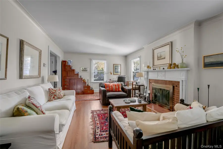 13 Vista Way, Port Washington, NY 11050 - #3