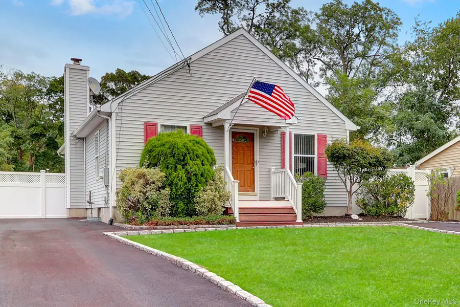 143 S Evergreen Drive, Selden, NY 11784 - #2