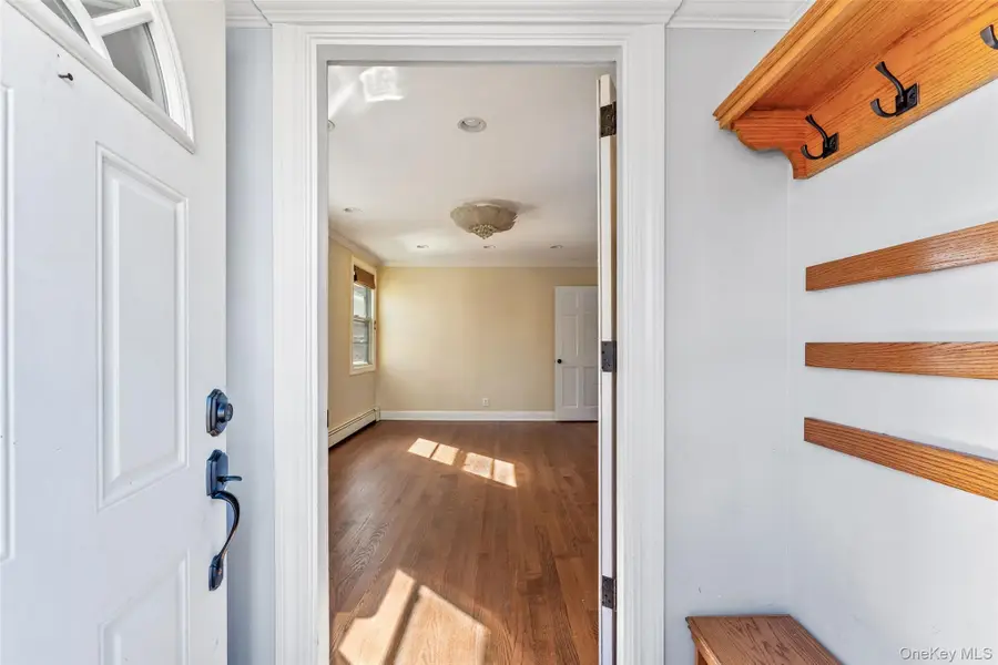 7 Floral Lane, Yonkers, NY 10703 - #3