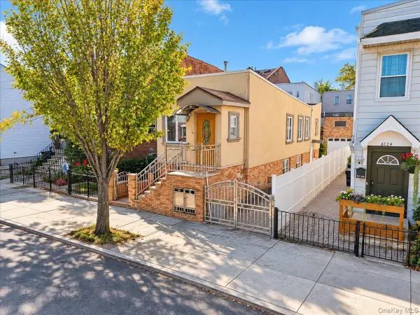 61-28 56th Avenue, Maspeth, NY 11378