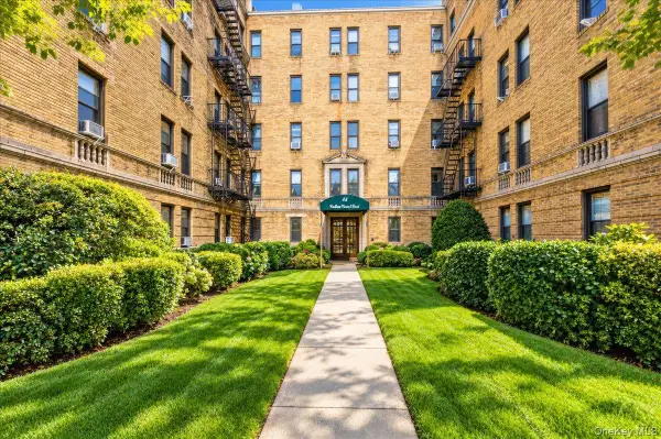 43 Calton Road #4N, New Rochelle, NY 10804