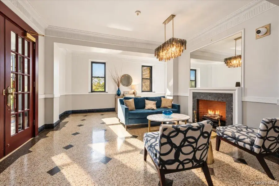 43 Calton Road #4N, New Rochelle, NY 10804 - #2