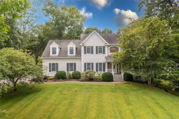 53 Traci Lane, Hopewell Junction, NY 12533