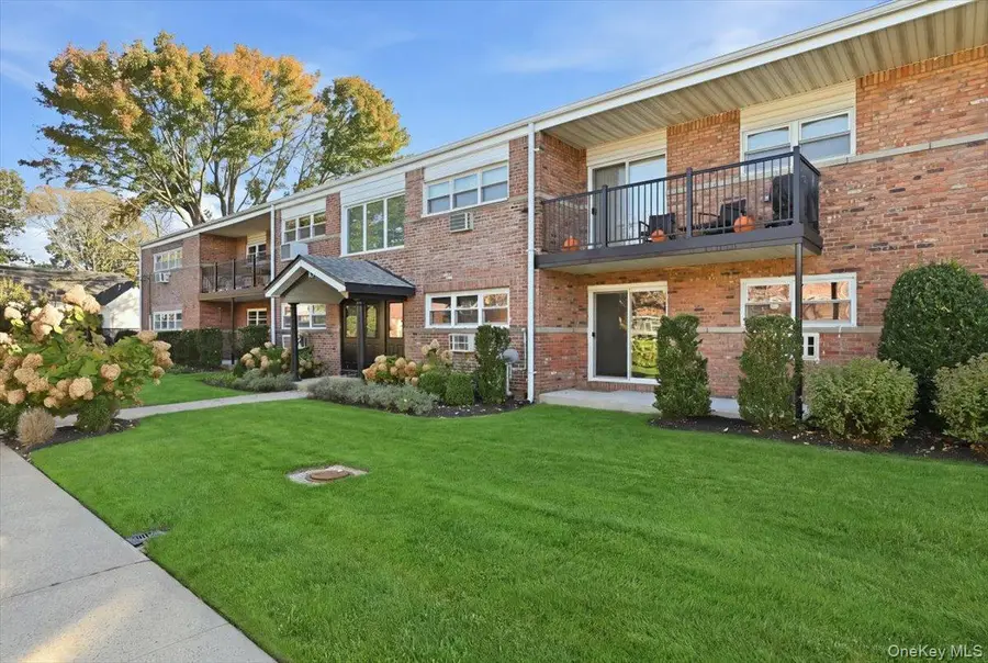 10 Ivy Street #5A, Farmingdale, NY 11735 - #2