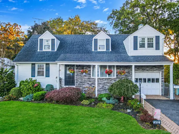 462 Hull Street, East Meadow, NY 11554