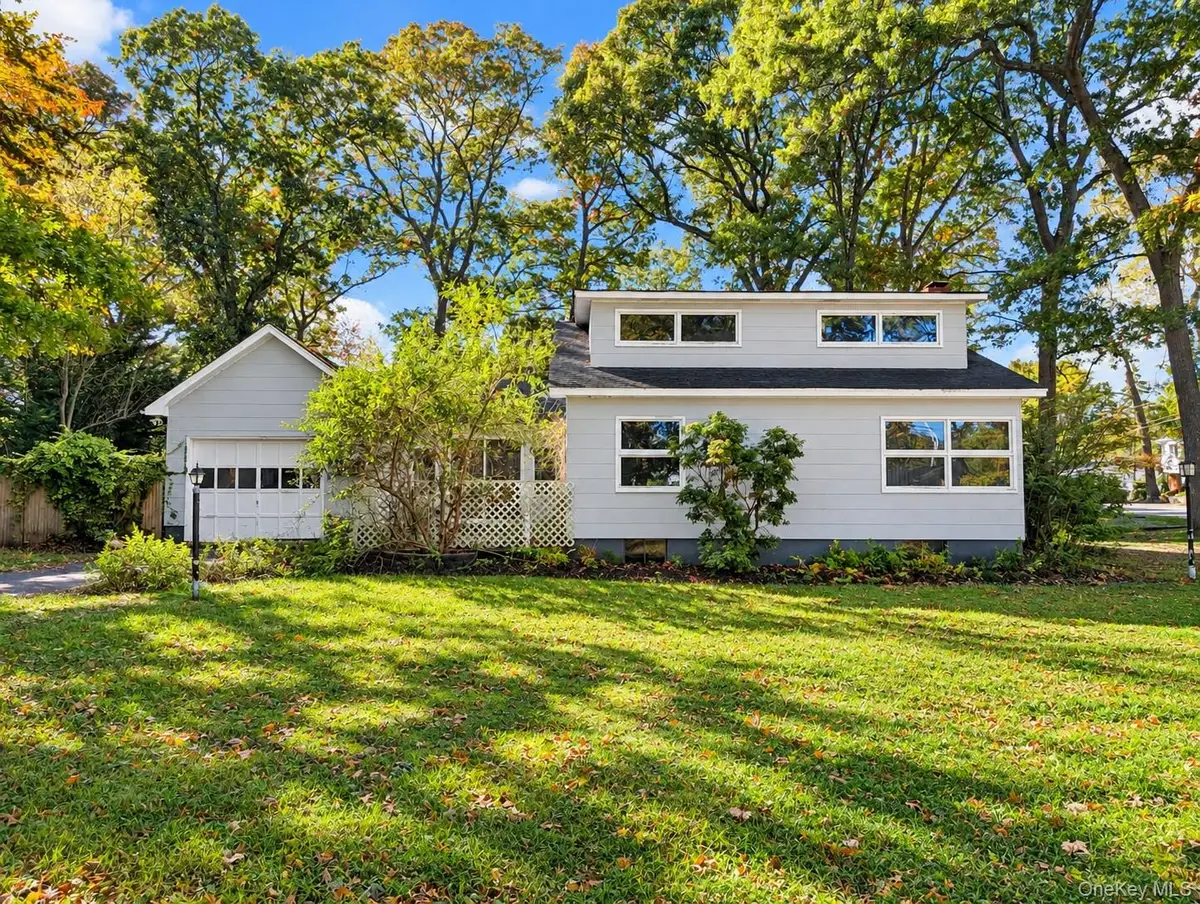 8 Larch Road, Rocky Point, NY 11778 - #1