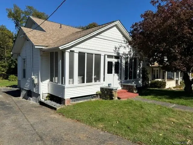 18 Oak Street, Newburgh, NY 12550 - #1