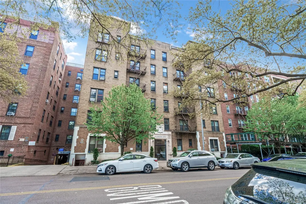 144-44 Sanford Avenue #3D, Flushing, NY 11355 - #1