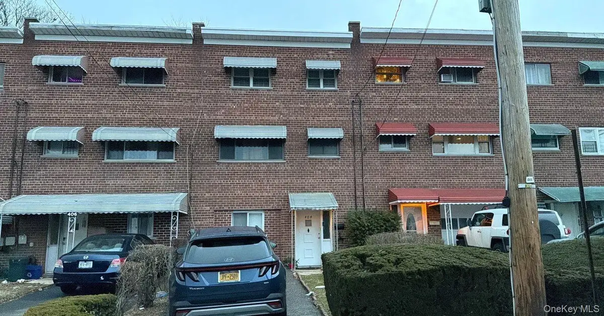 404 S 2nd Avenue, Mount Vernon, NY 10550 - #1