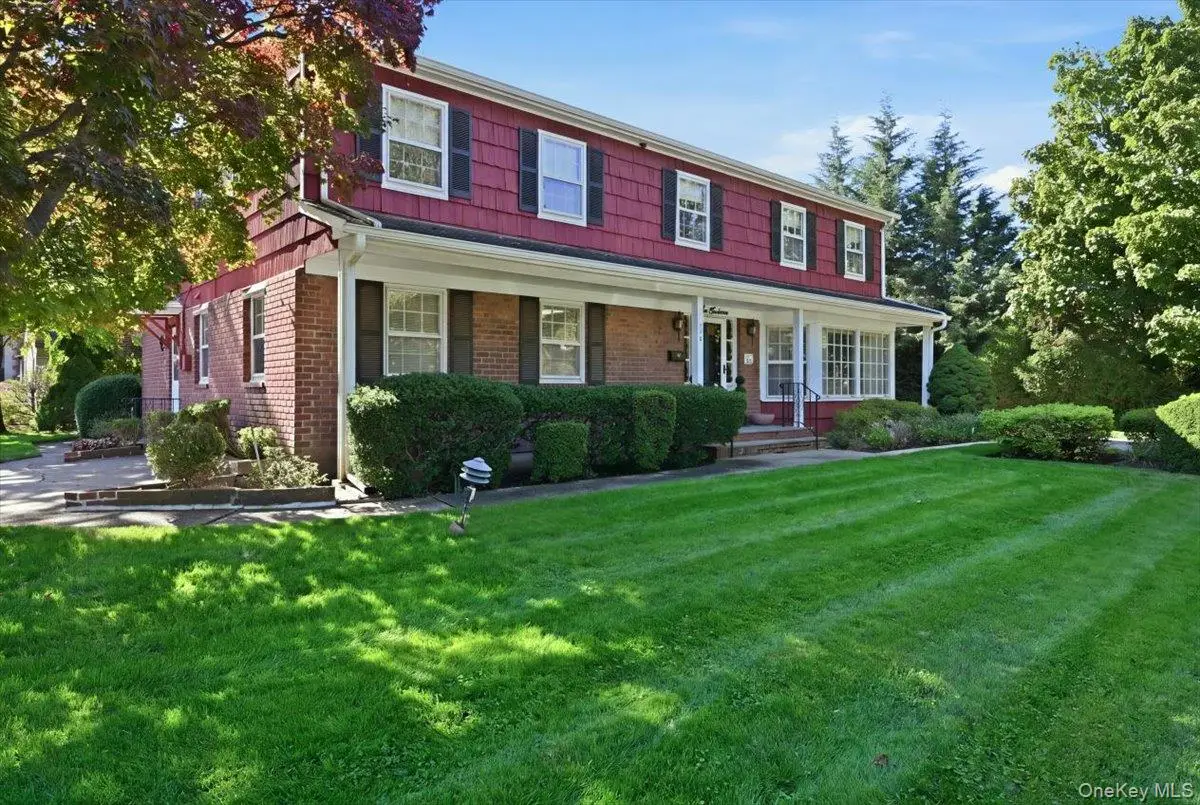 114 Cambridge Avenue, Garden City, NY 11530 - #1