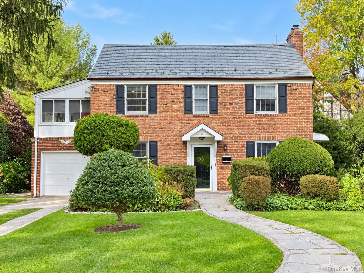 9 Old Ox Road, Manhasset, NY 11030 - #1