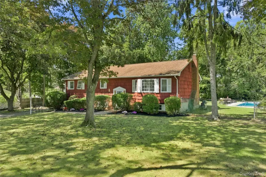77 Whitson Road, Huntington Station, NY 11746 - #2