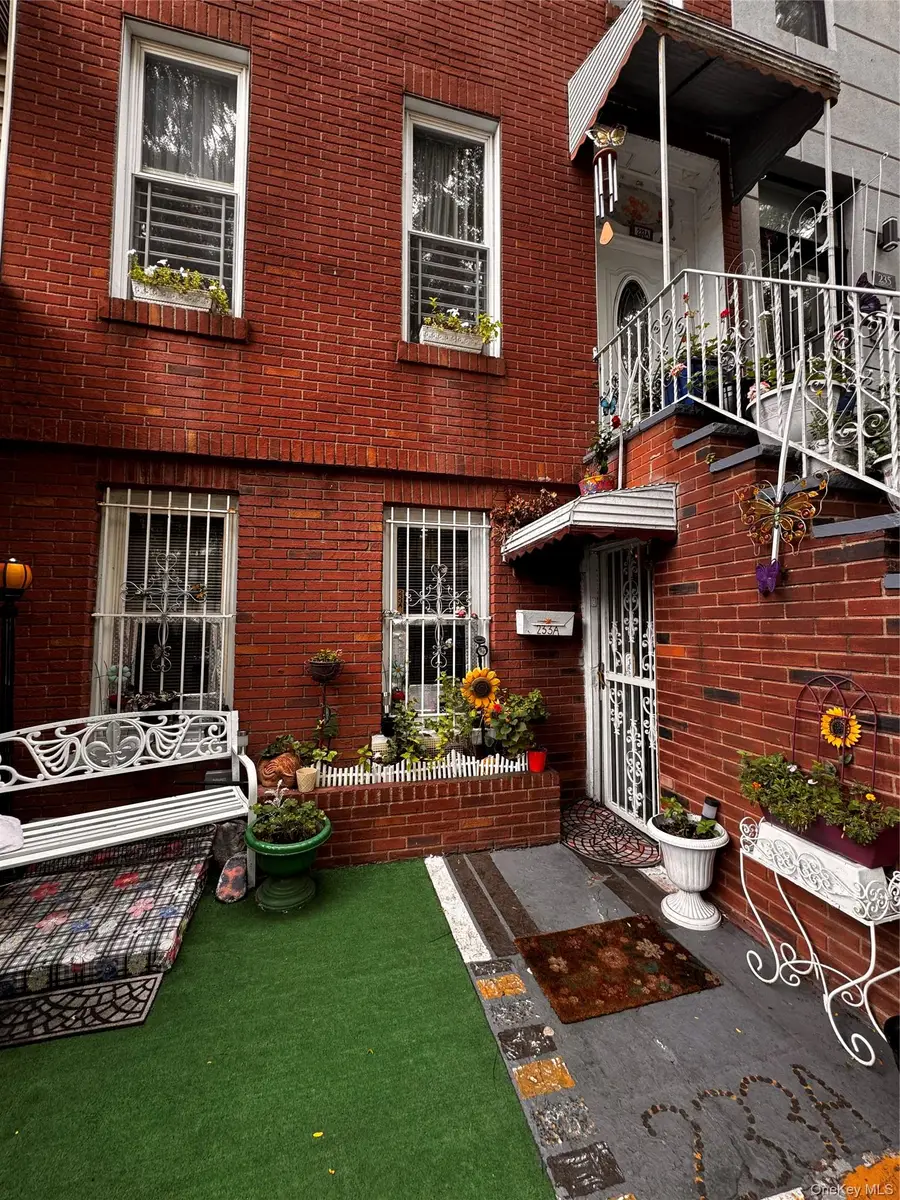 233A Sumpter Street #A, Brooklyn, NY 11233 - #2