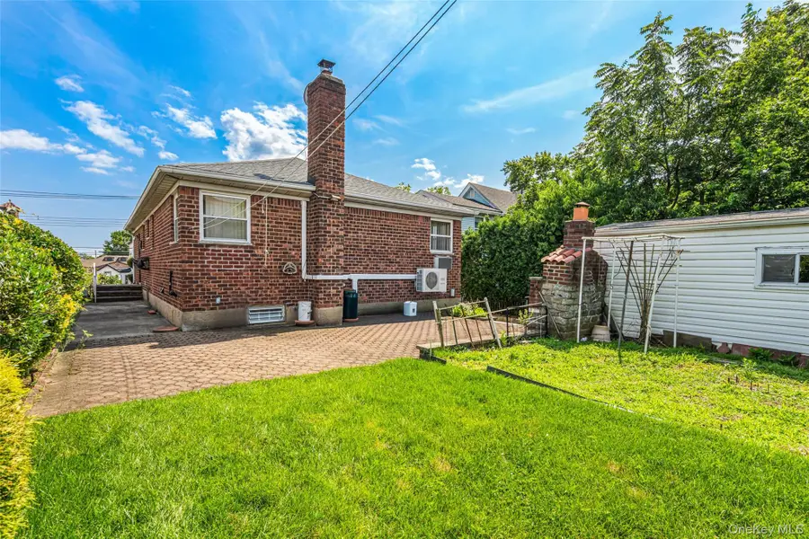 14721 10th Avenue, Whitestone, NY 11357 - #2