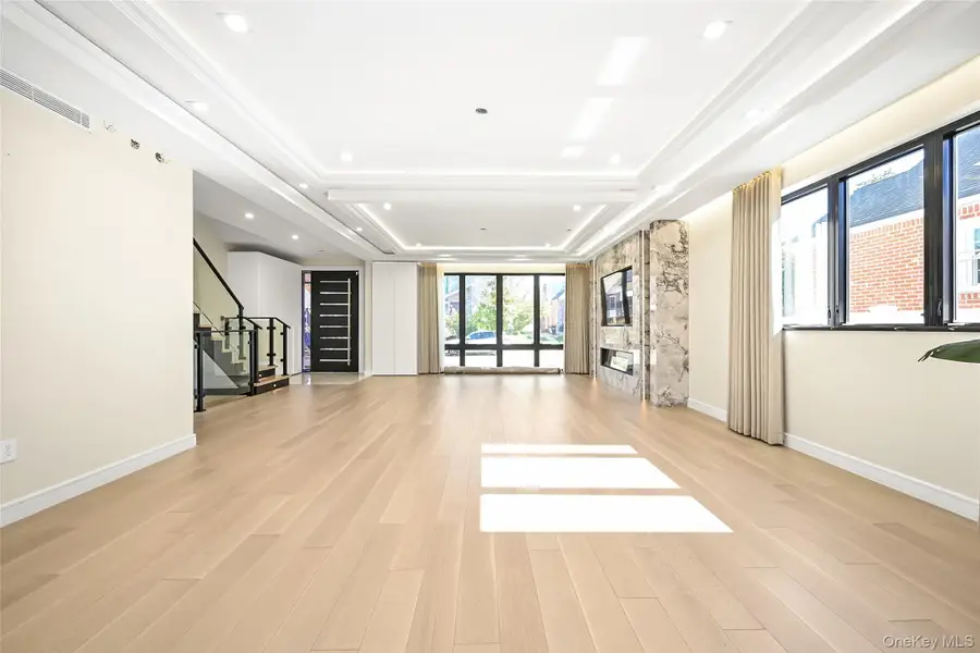 6954 184th Street, Fresh Meadows, NY 11365 - #2