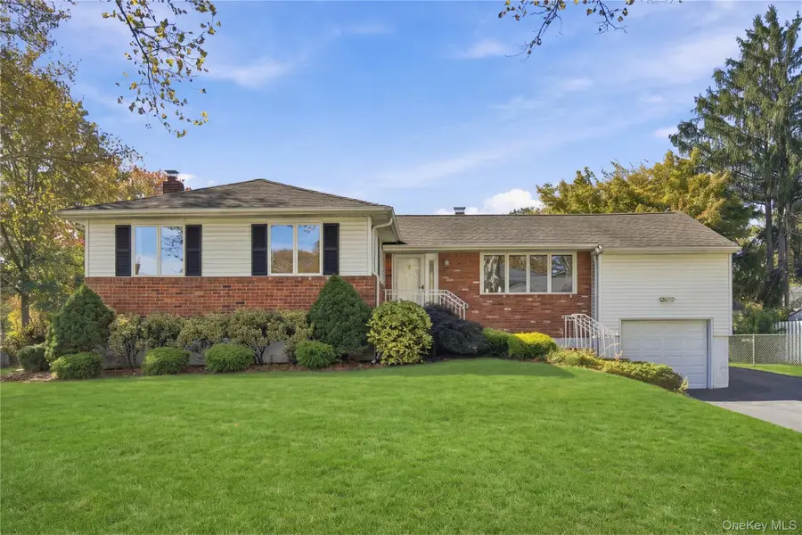 3 Yorkville Lane, Melville, NY 11747 - #2