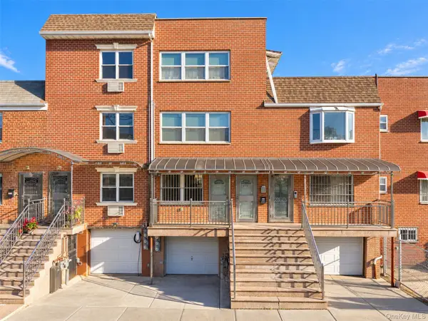 3235 Leavitt Street, Flushing, NY 11354