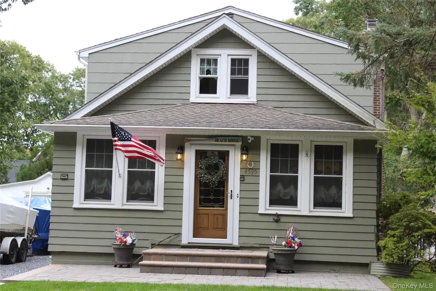4595 S Harbor Road, Southold, NY 11971 - #2