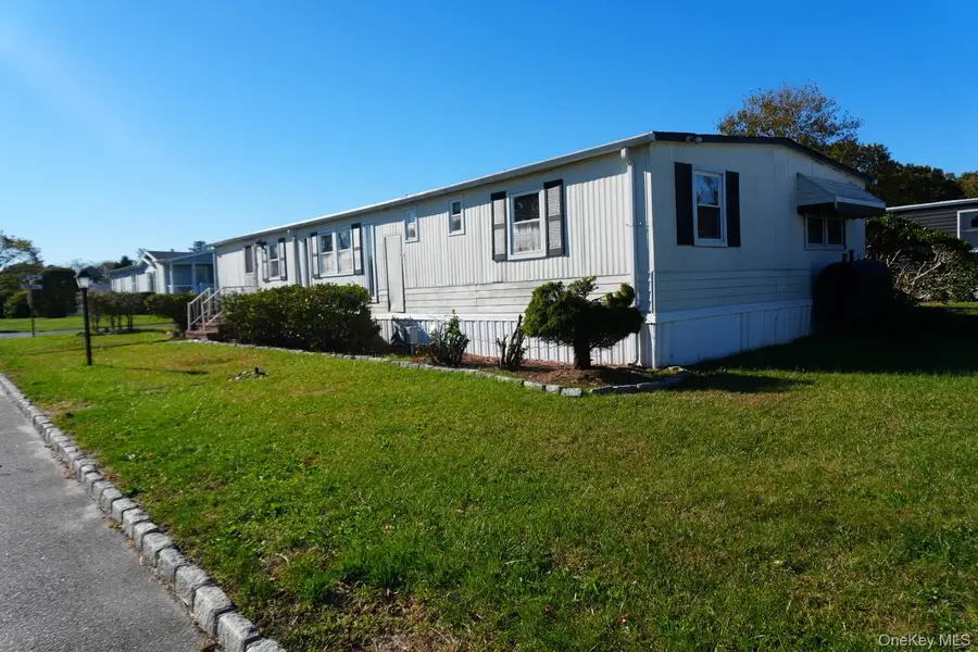 703 Fresh Pond Avenue, Calverton, NY 11933 - #3