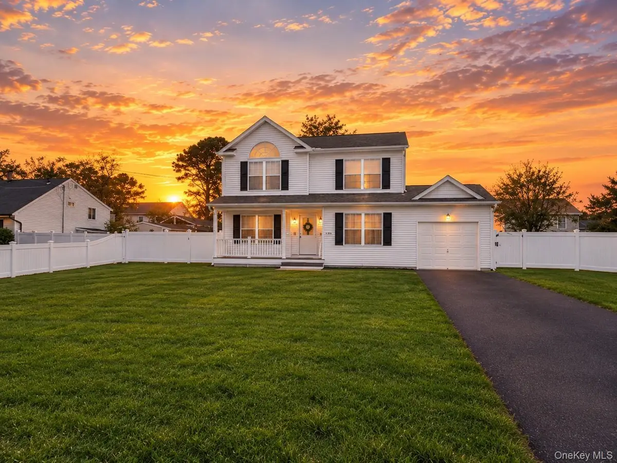 730 Provost Avenue, Bellport, NY 11713 - #1