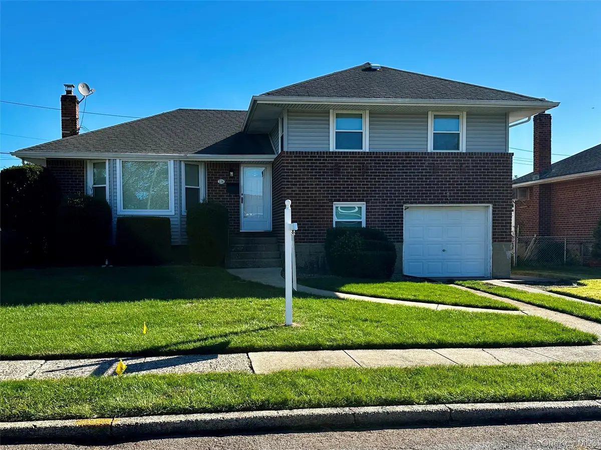 236 Bertram Place, Bethpage, NY 11714 - #1