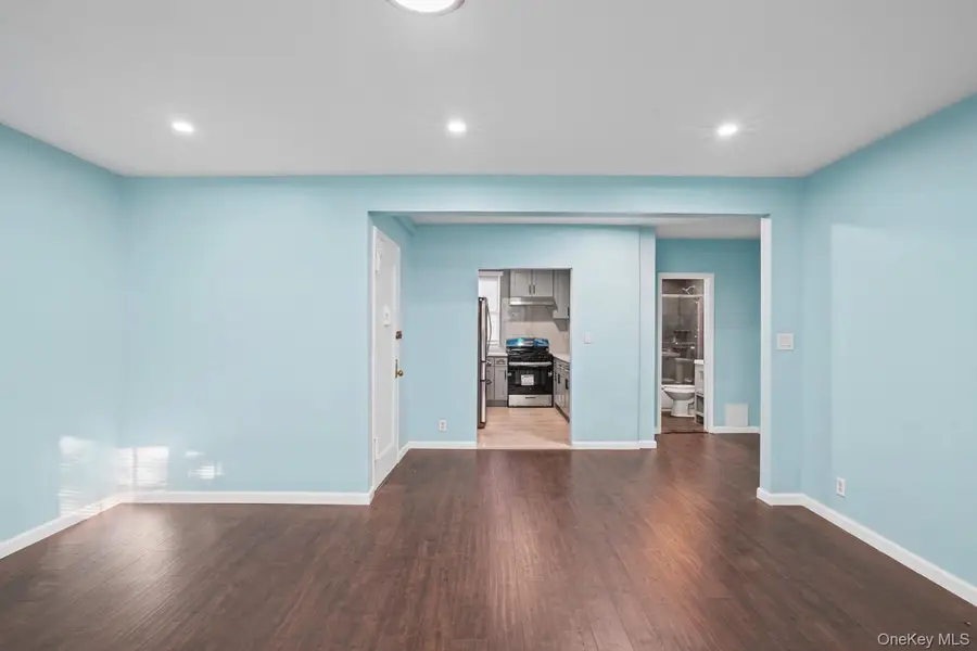 78-13 Park Drive E #1, Flushing, NY 11367 - #2
