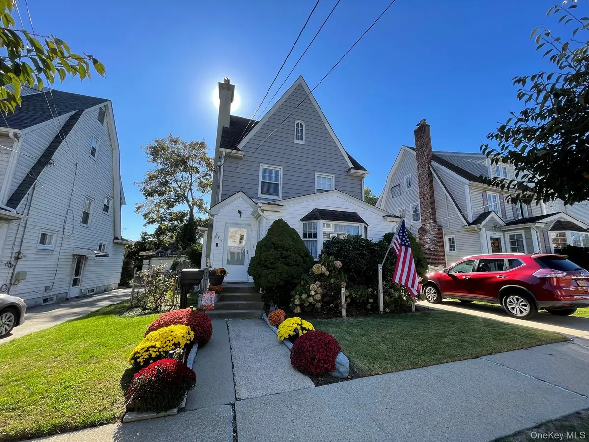 882 Jayne Place, Baldwin, NY 11510 - #1