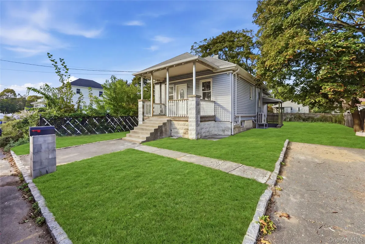 137 43rd Street, Copiague, NY 11726 - #1