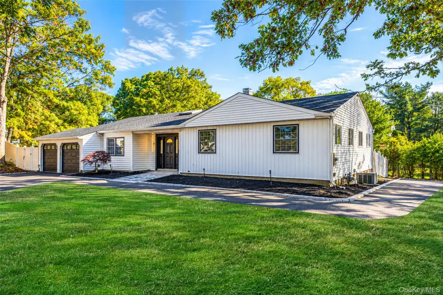 67 Chestnut Street, Coram, NY 11727 - #2
