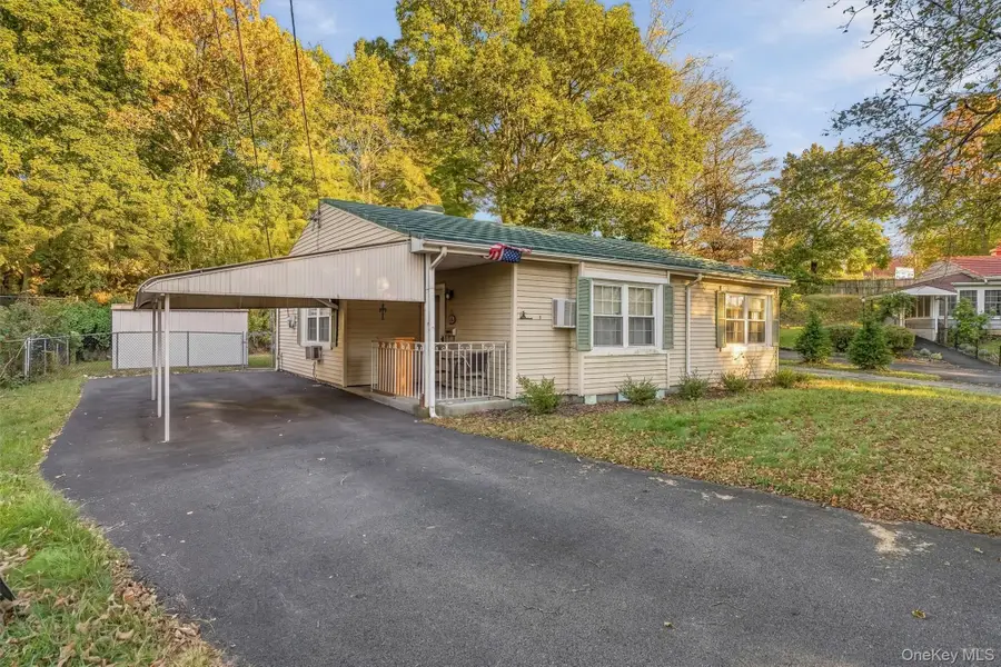 8 Hampton Place, Newburgh, NY 12550 - #3