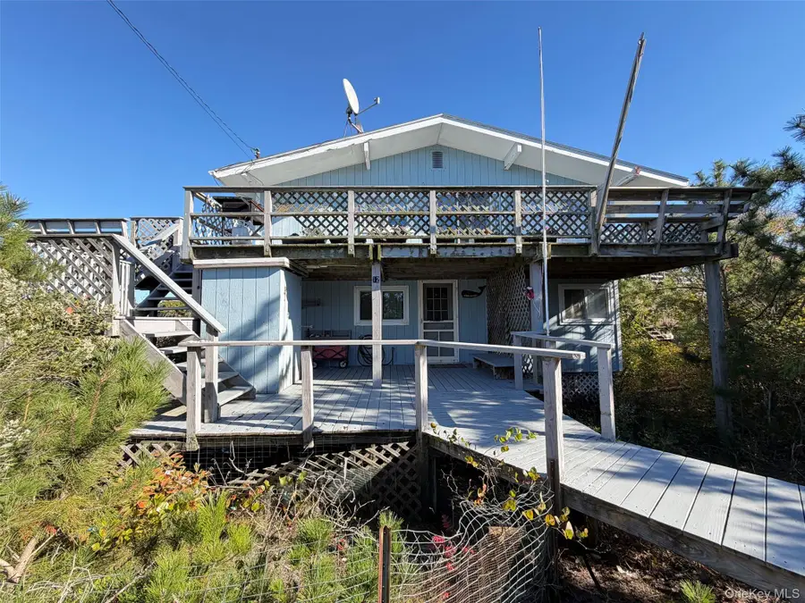 12 Whalebone Walk, Fire Island, NY 11772 - #3