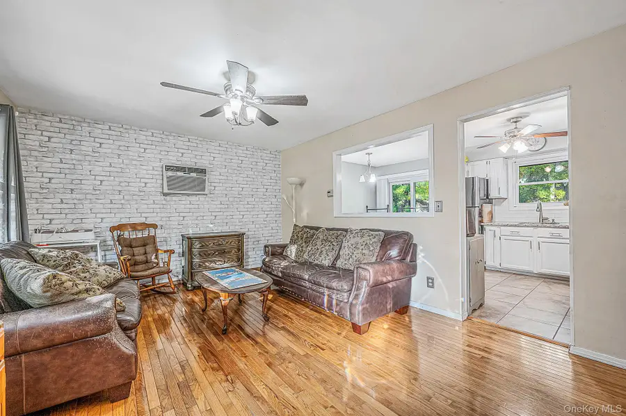 77 Wilson Avenue, Medford, NY 11763 - #3